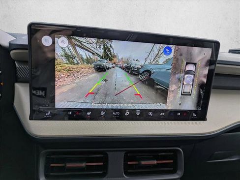 New 2026 Ford Maverick Lariat image 14