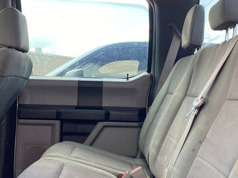 Used 2018 Ford F250 XL w/ Power Equipment Group image 8