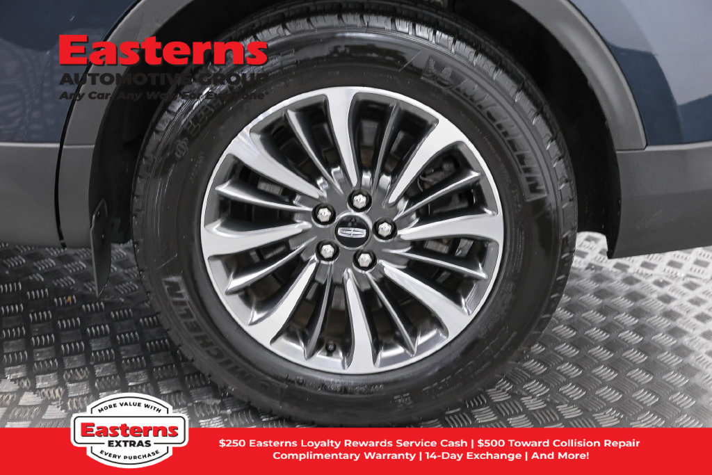 Used 2023 Lincoln Nautilus AWD image 34