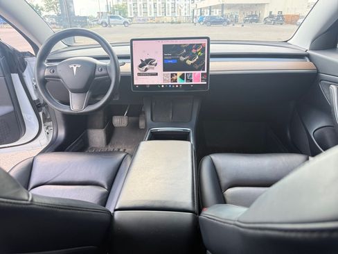 Used 2021 Tesla Model 3 Standard Range Plus RWD image 19