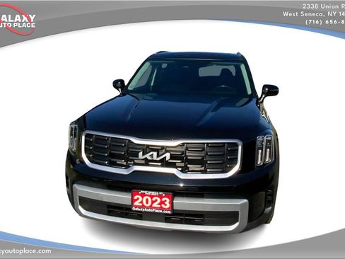 Used 2023 Kia Telluride S w/ S Sunroof Package AWD/4WD image 2