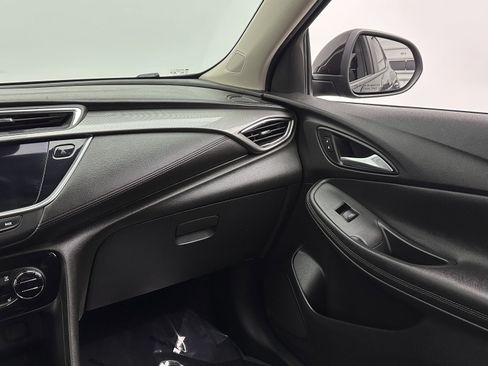 Used 2020 Buick Encore GX Select image 31