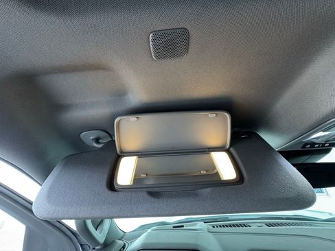 Used 2025 GMC Sierra 1500 SLT image 38