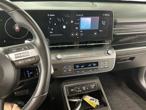 Certified 2024 Hyundai Kona SEL w/ Convenience Package AWD/4WD image 7