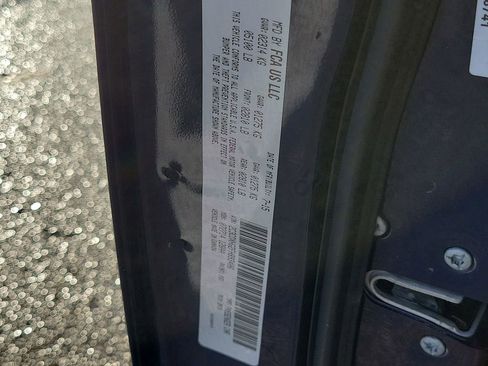 Used 2015 Dodge Charger SXT RWD image 33