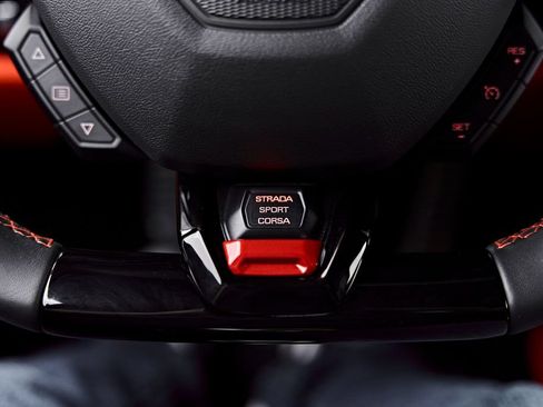 Used 2023 Lamborghini Huracan Tecnica RWD image 66