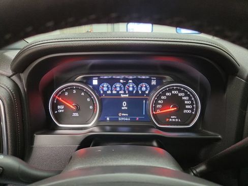 Used 2022 Chevrolet Silverado 1500 High Country AWD/4WD image 23
