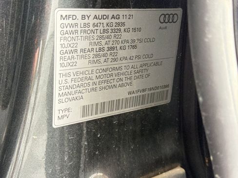 Used 2022 Audi Q8 Prestige AWD/4WD image 21