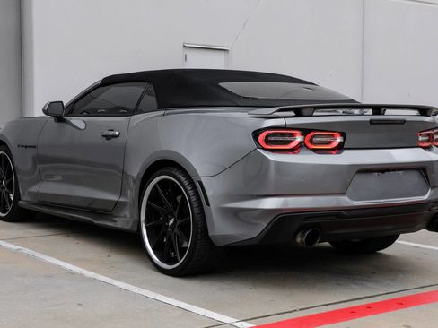 Used 2019 Chevrolet Camaro SS image 7