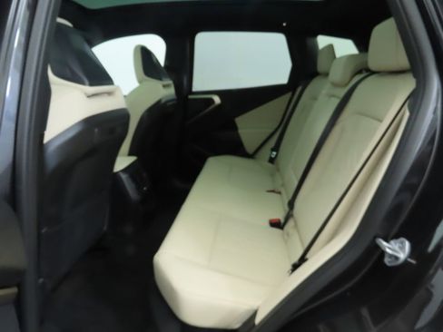 Used 2025 BMW X3 xDrive30i w/ Premium Package image 22