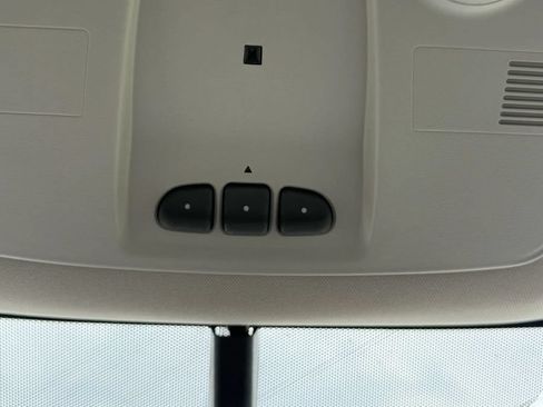 Used 2016 Buick Enclave Convenience FWD image 31