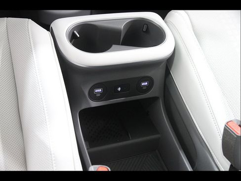 Certified 2024 Hyundai Ioniq 5 Limited AWD/4WD image 19