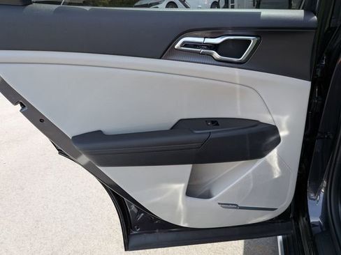 New 2026 Kia Sportage SX AWD/4WD image 21