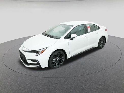 New 2026 Toyota Corolla SE image 1