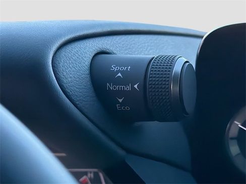 New 2025 Lexus ES 350 Ultra Luxury image 29