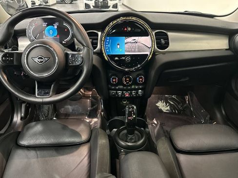 Certified 2024 MINI Cooper S w/ Signature Upholstery Package FWD image 15