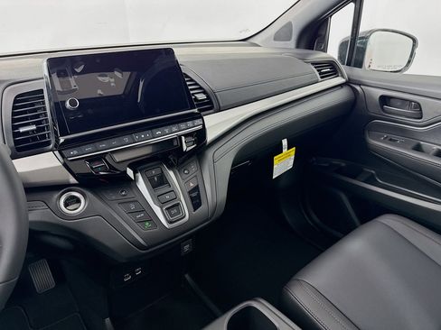 New 2026 Honda Odyssey Sport-L image 23