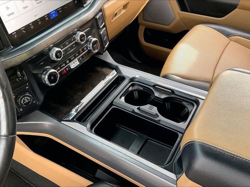 Used 2024 Ford F250 Lariat w/ Lariat Ultimate Package image 16