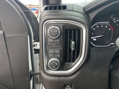 Used 2023 GMC Sierra 2500 SLE w/ SLE Convenience Package image 20