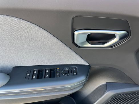 New 2025 Kia K4 EX image 14