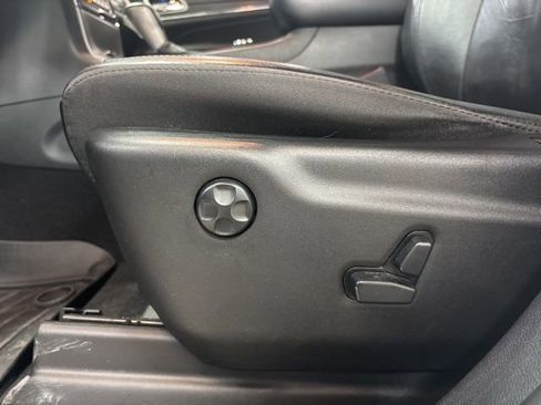 Used 2019 Jeep Grand Cherokee Limited AWD/4WD image 20