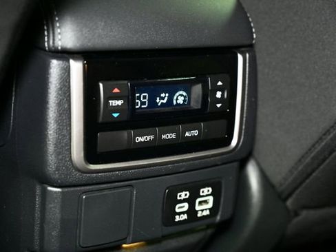 Used 2024 Subaru Ascent Premium w/ Convenience Package image 50