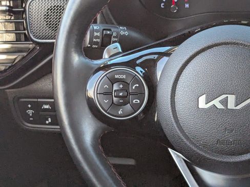 Certified 2022 Kia Soul Turbo image 17