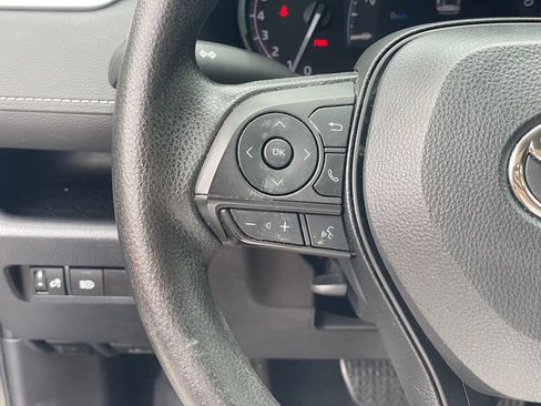 Used 2023 Toyota RAV4 LE AWD/4WD image 17