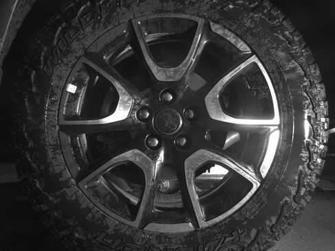 Used 2025 Jeep Compass Trailhawk image 14