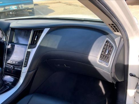 Used 2020 INFINITI Q50 Luxe image 17