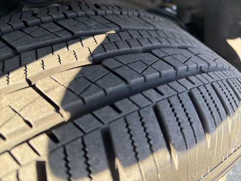 Used 2024 Toyota Tacoma TRD Sport image 25