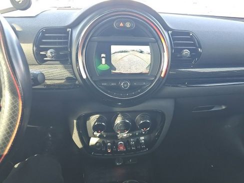 Used 2020 MINI Cooper Clubman S w/ Storage Package image 9