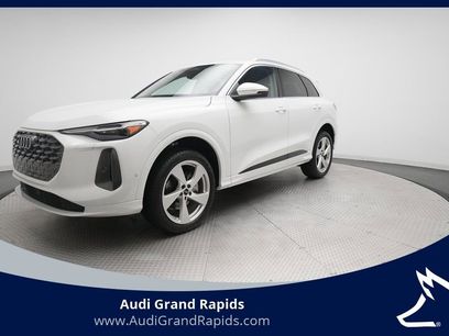 Used 2025 Audi Q5 Premium Plus w/ Premium Plus