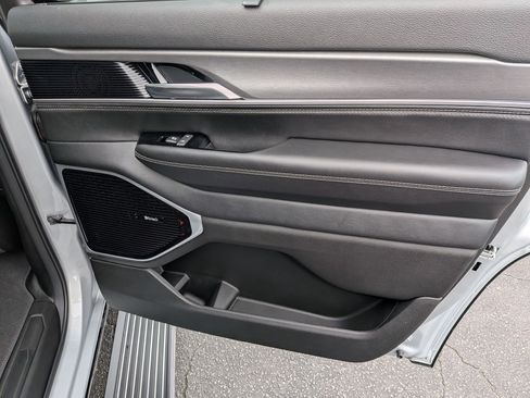 New 2026 Jeep Grand Wagoneer Limited image 27