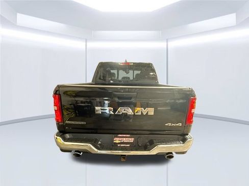 Used 2025 RAM 1500 Big Horn AWD/4WD image 8