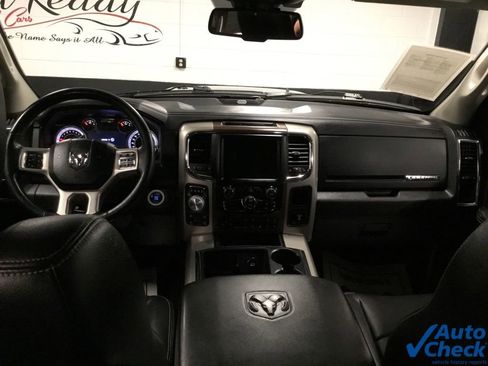 Used 2015 RAM 1500 Laramie w/ Convenience Group image 32