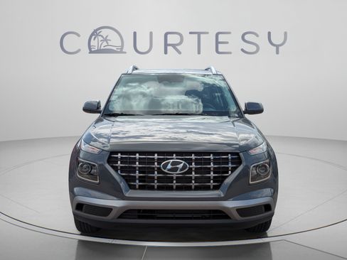 New 2026 Hyundai Venue SEL FWD image 8