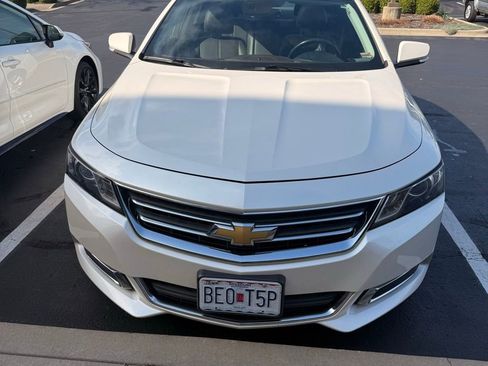 Used 2014 Chevrolet Impala LT w/ Premium Seating Package image 2