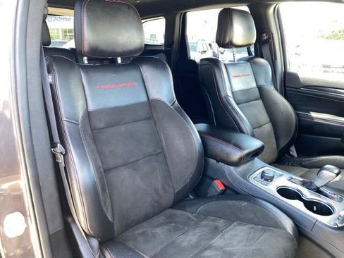 Used 2019 Jeep Grand Cherokee Trailhawk AWD/4WD image 9