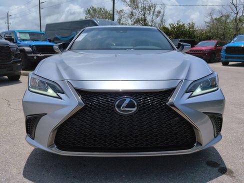 Used 2022 Lexus ES 350 F Sport w/ Accessory Package 2 FWD image 3