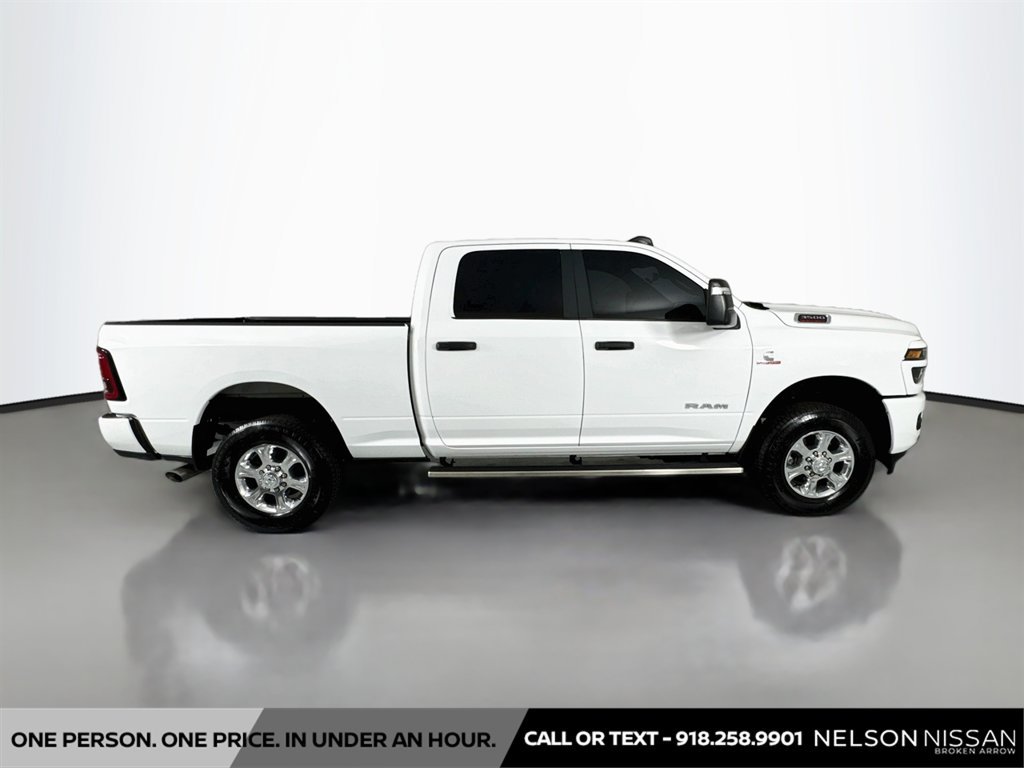 Used 2025 RAM 3500 Big Horn AWD/4WD image 4