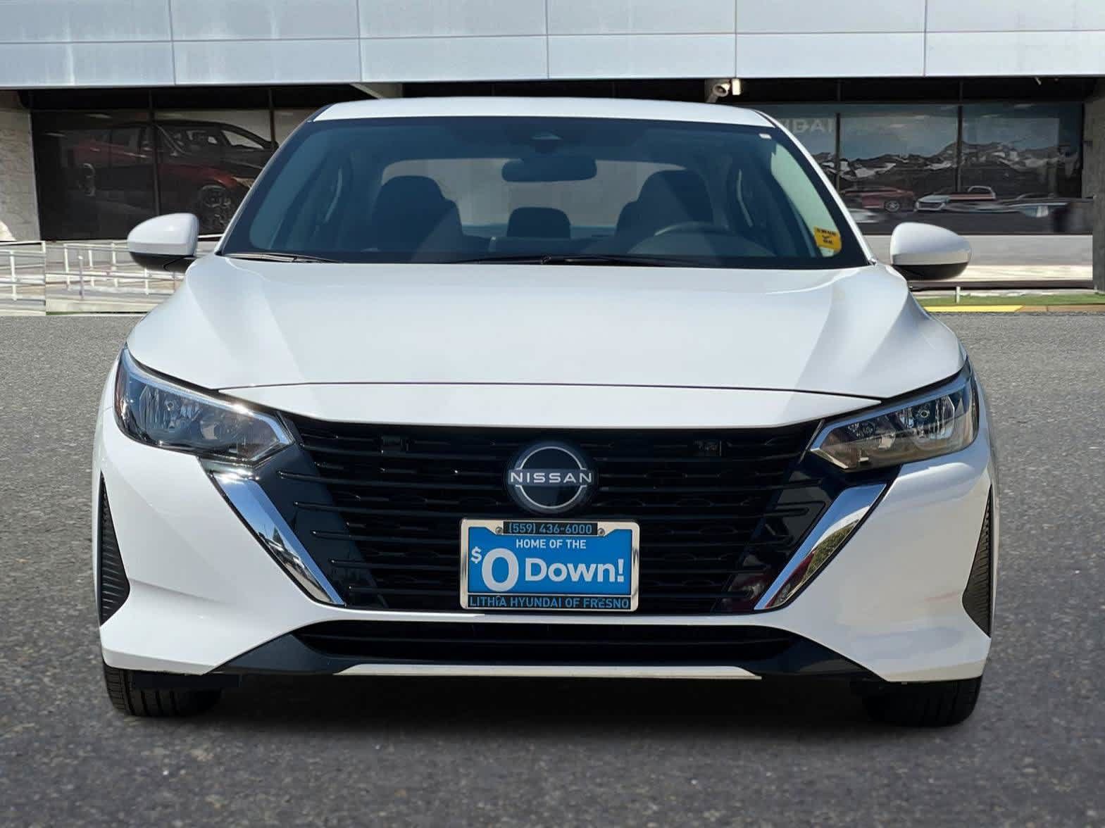 Used 2025 Nissan Sentra SV FWD image 11