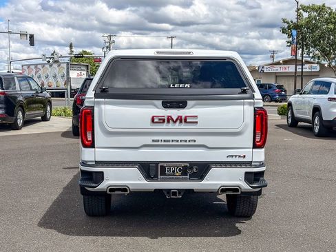 Used 2023 GMC Sierra 1500 AT4 w/ Technology Package image 3
