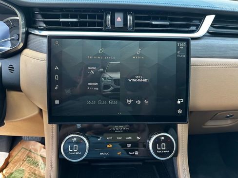 Used 2022 Jaguar F-PACE S AWD/4WD image 16