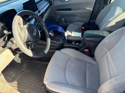 Used 2020 Kia Forte LXS FWD image 8