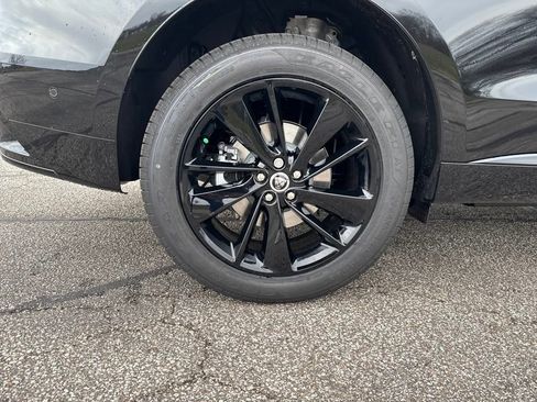 New 2026 Jaguar F-PACE R-Dynamic S image 8