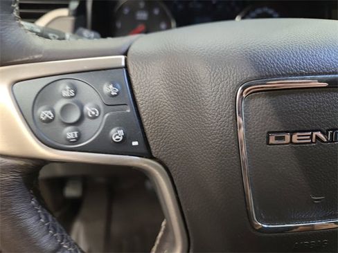 Used 2016 GMC Yukon Denali w/ Open Road Package image 21