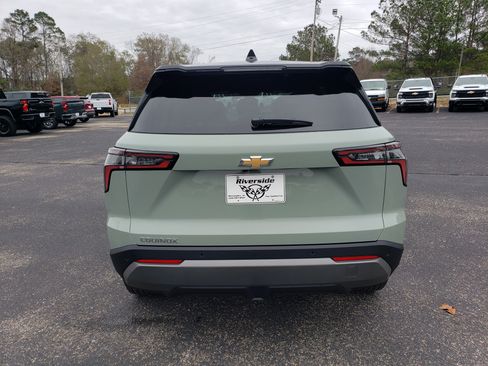 New 2026 Chevrolet Equinox LT image 8