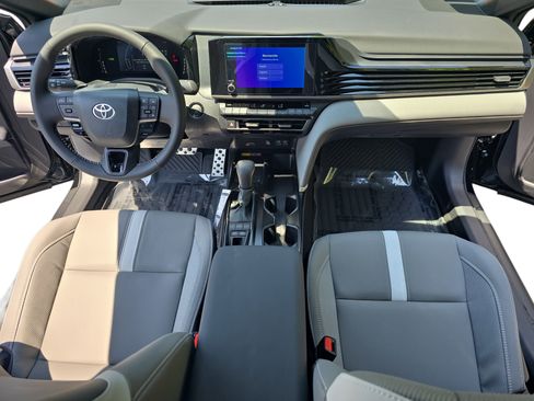 New 2026 Toyota Camry SE FWD image 9
