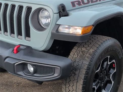 Used 2023 Jeep Wrangler Unlimited Rubicon w/ Cold Weather Group image 11